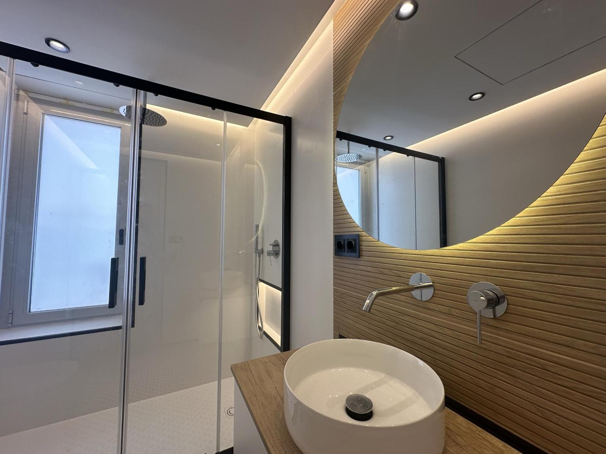 Irreverents Suites Малага Экстерьер фото