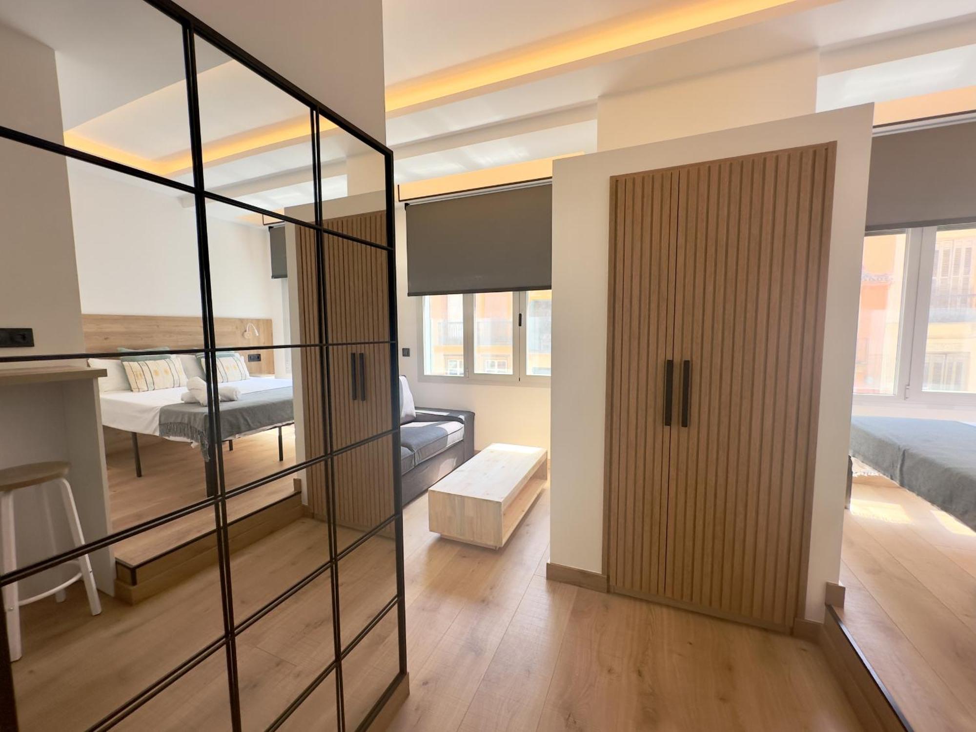 Irreverents Suites Малага Экстерьер фото