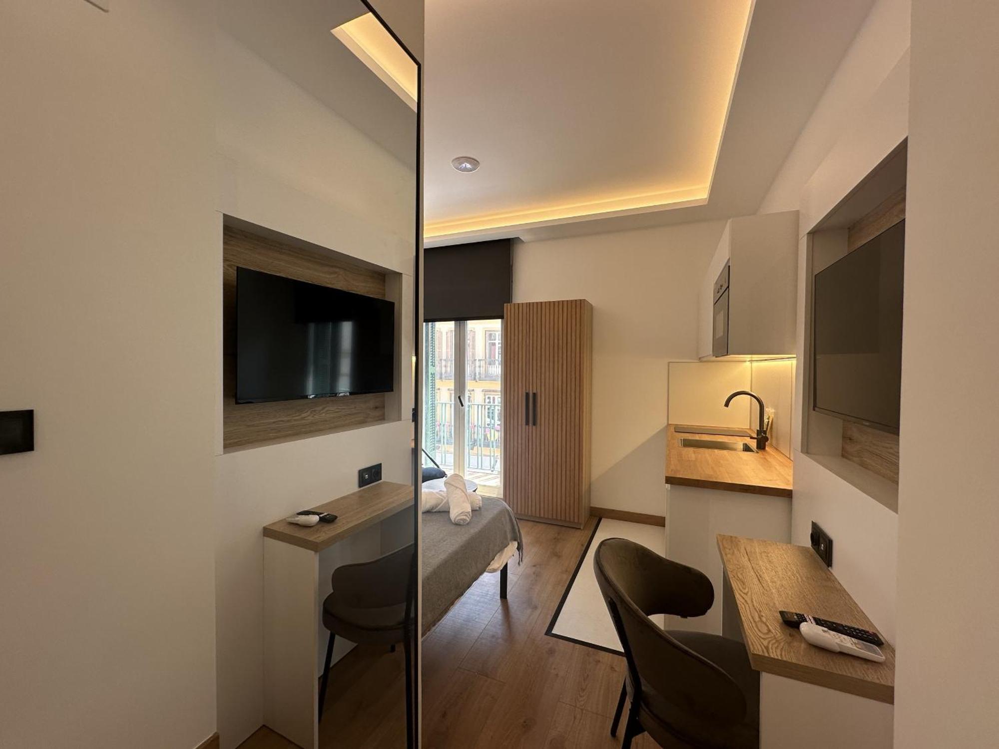 Irreverents Suites Малага Экстерьер фото
